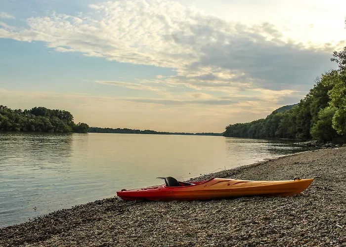 بيت للعطل Golden